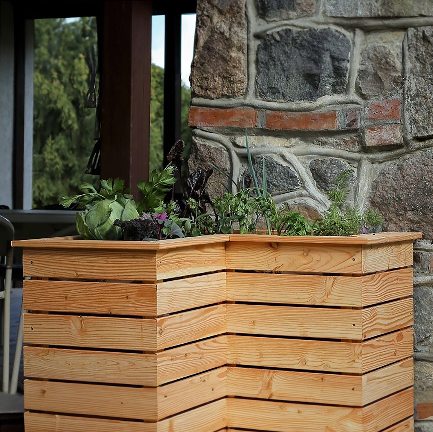 Tina Larch Planter
