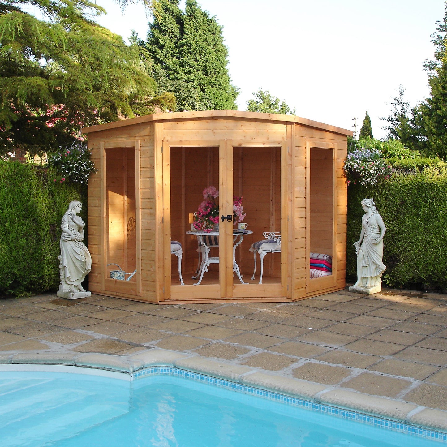 Barclay Summerhouse T&G Roof 8x8